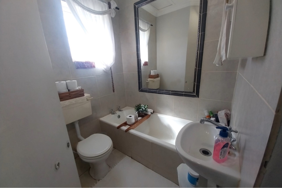 4 Bedroom Property for Sale in Heidelberg Western Cape